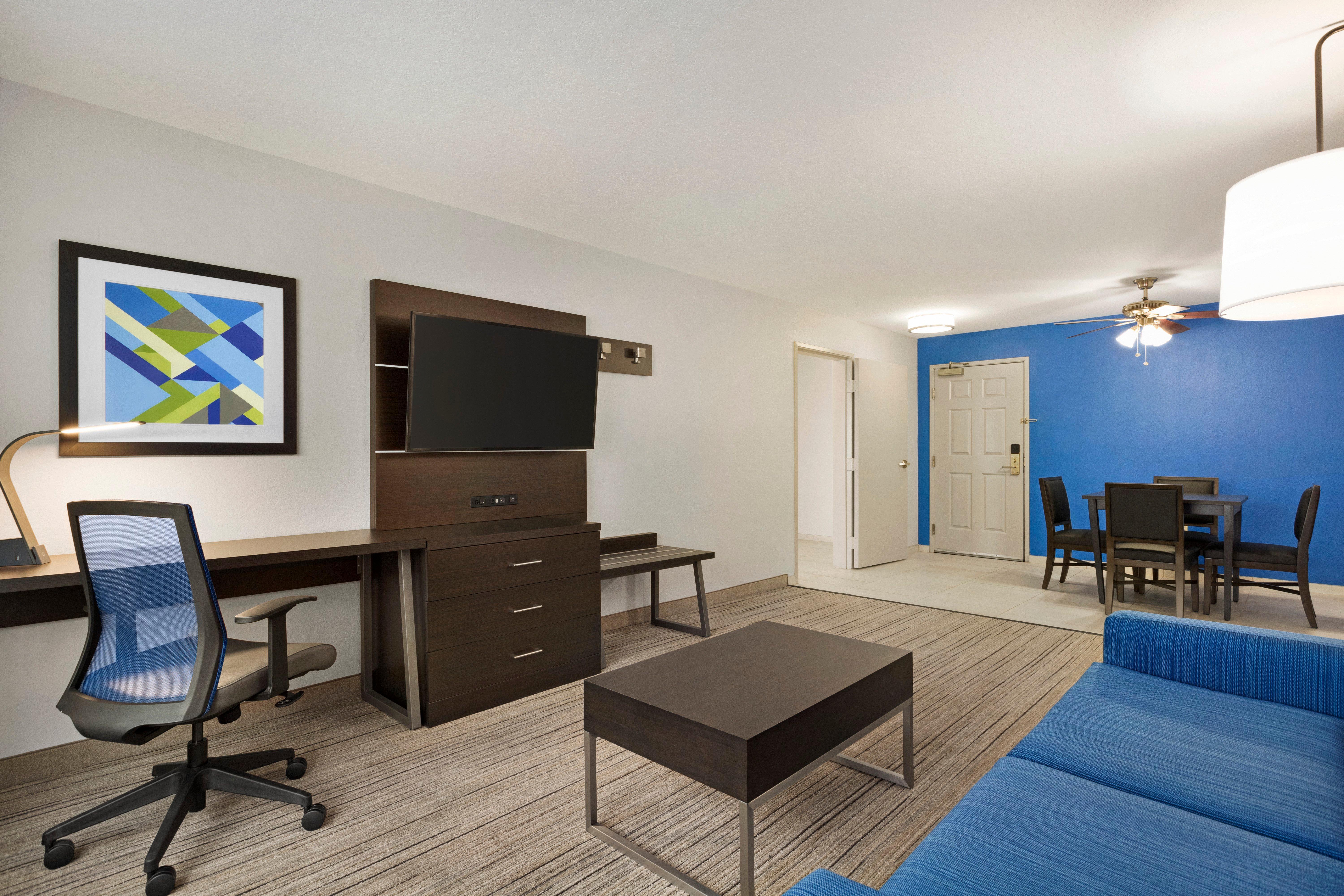 Hotel Express & Sarasota East By Ihg Vamo