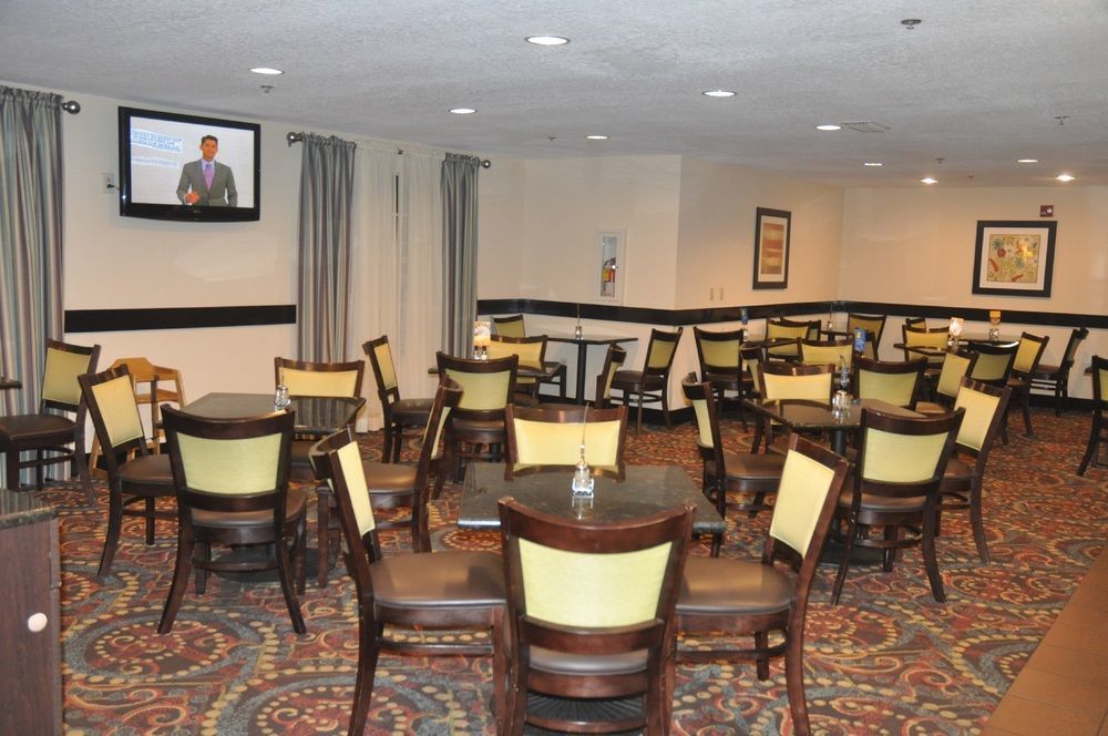 Express & Sarasota East By Ihg Vamo